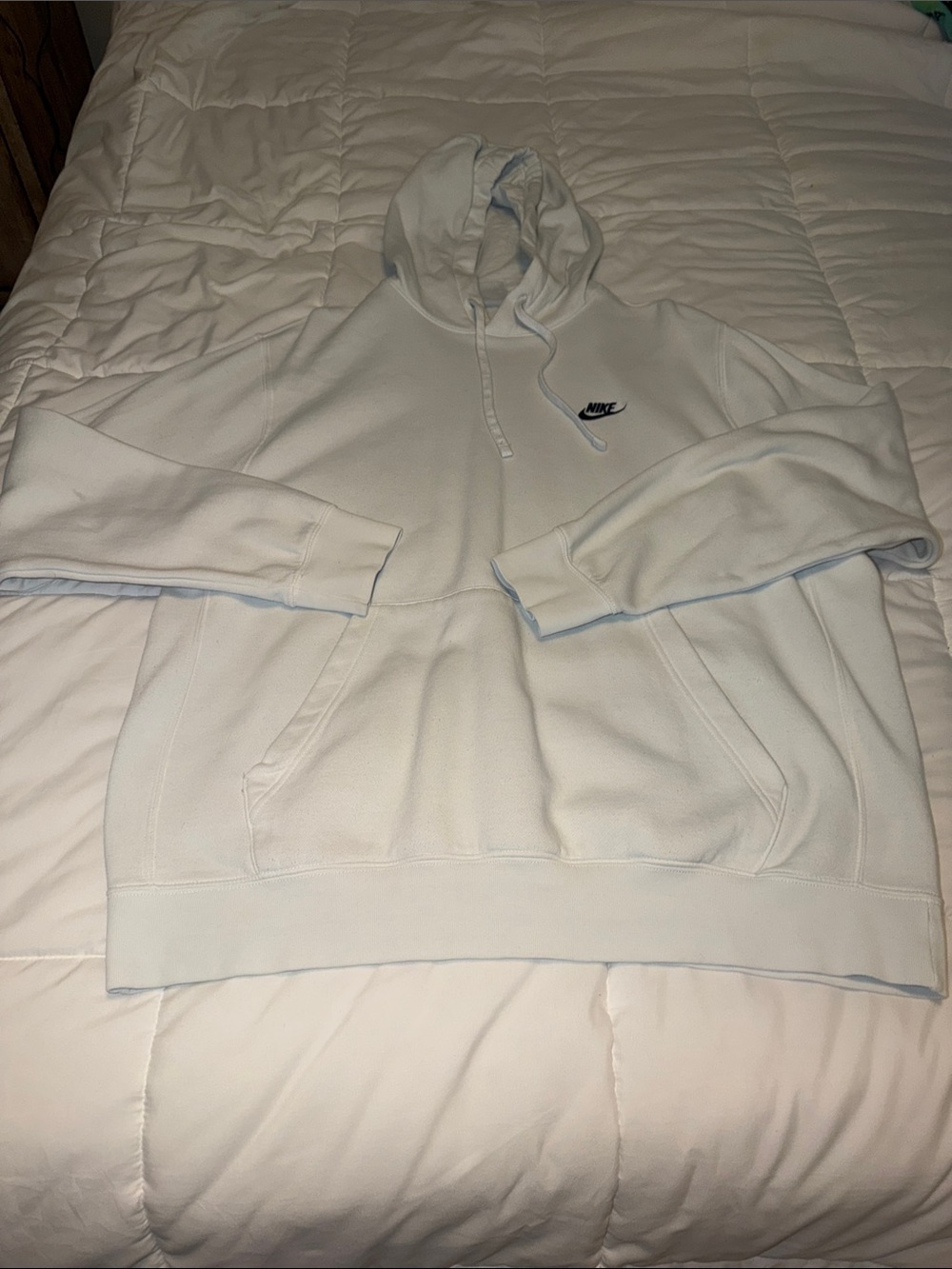 Nike Men's white Club Pullover Fleece Hoodie size XL - Picture 2 of 8